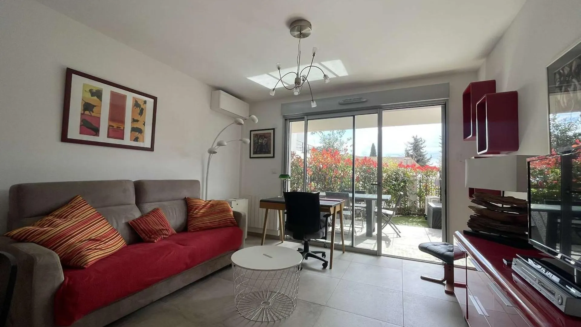 شقة Charmant 2P Climatise Avec Terrasse Et Jardin, Centre-Ville Le Lavandou - Fr-1-308-187 فرنسا